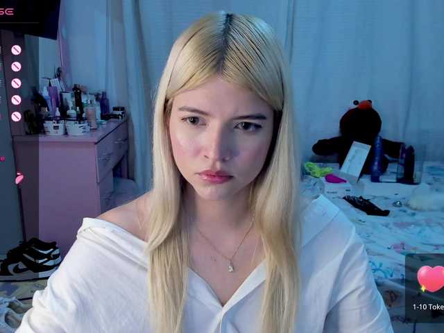 Apraides ekrānuzņēmumi AmyWright