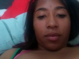 Fotogrāfijas AnddyWet show me tits naked for 30 tok, dance for 30 tok, show my ass naked for 15tk,naked all body for 100 tok,masturbation for 250 tok