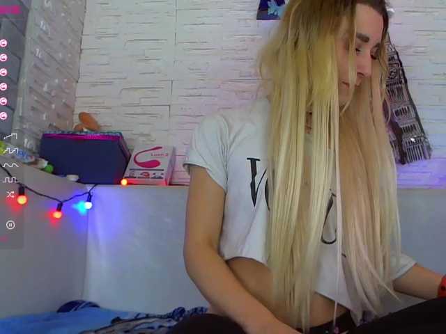 Fotogrāfijas angelicajust blowjob 222) naked 150) c2s-25tok) legs-40)if u like me 33) take off panties 66) toys in a private show) slap on the ass 10) stroke pussy for 1 minute -100) dogy-15)