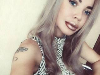 Erotiska video tērzēšana angelinalu