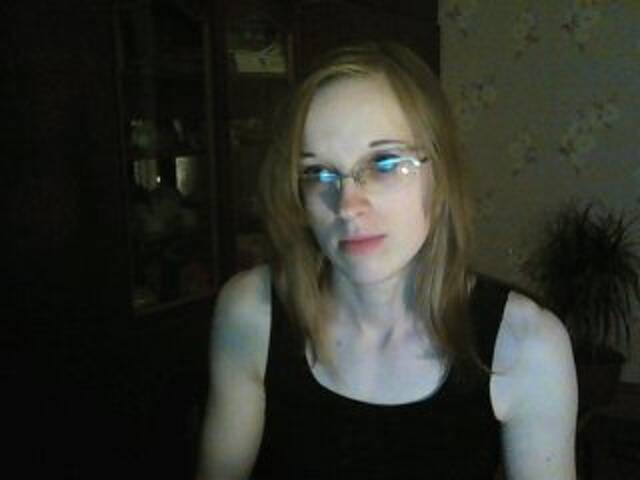 Apraides ekrānuzņēmumi Angelpussy1