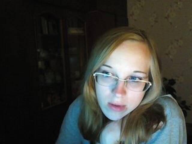 Apraides ekrānuzņēmumi Angelpussy1