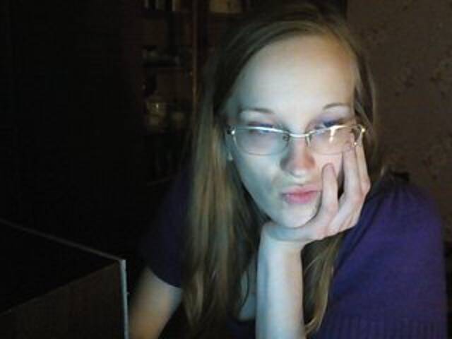 Apraides ekrānuzņēmumi Angelpussy1