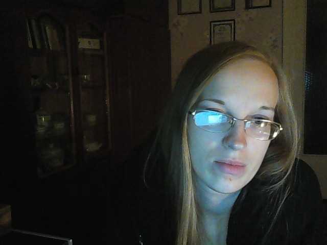 Apraides ekrānuzņēmumi Angelpussy1