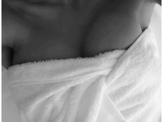 Erotiska video tērzēšana Angie-Delores