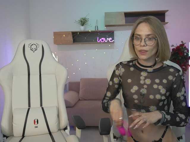 Apraides ekrānuzņēmumi AngieNatasha054