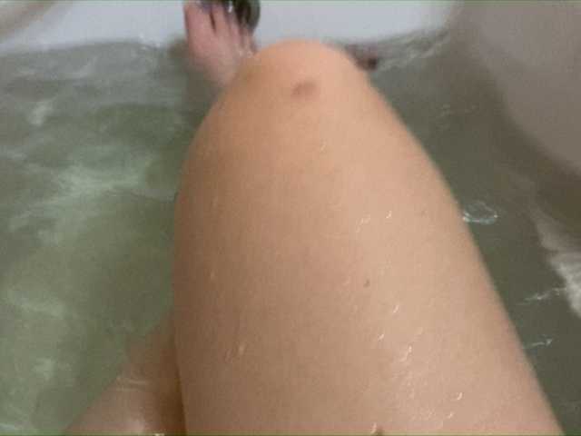 Apraides ekrānuzņēmumi AnitaShine