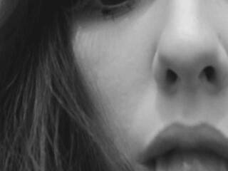 Erotiska video tērzēšana Anna-Leda