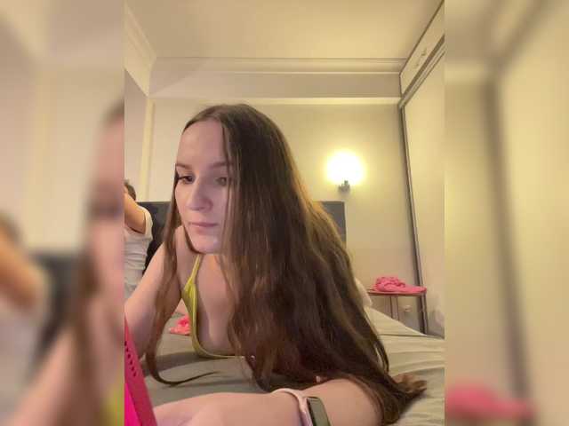 Fotogrāfijas Annafirepussy Good evening!random vibrations 35 tokenslike me in my profile bongacams and also find me in onlyfans