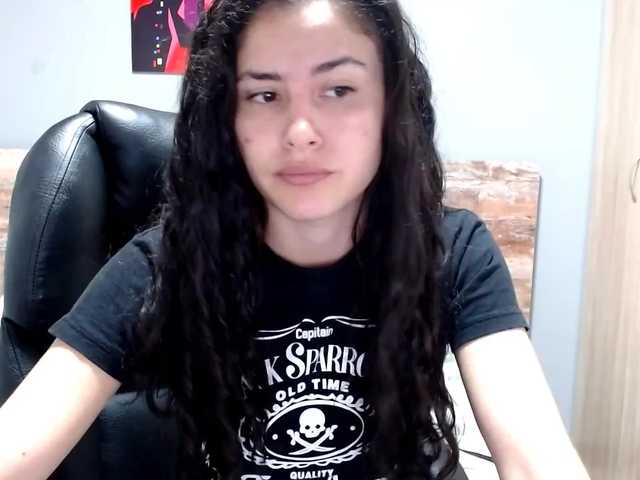 Apraides ekrānuzņēmumi AnneRowling