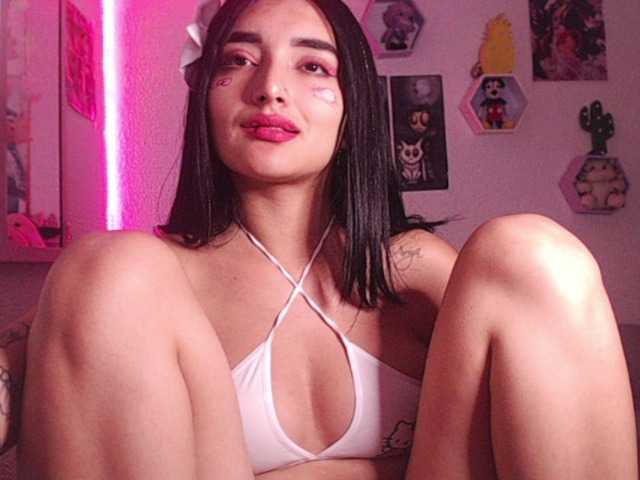 Fotogrāfijas annymayers hello guys I am a super sexy girl with desire to have fun all night come and try all my power1000 squirt at goal #spit #tits #latina #daddy #suck #dirty #anal #squirt #lush