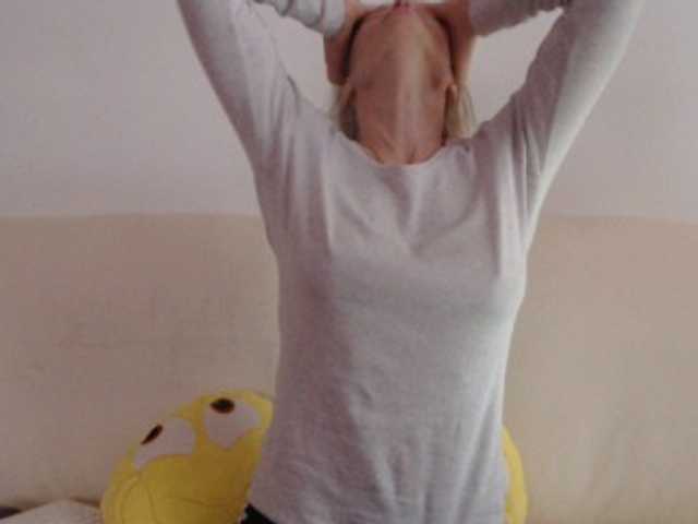 Apraides ekrānuzņēmumi Annzhelika