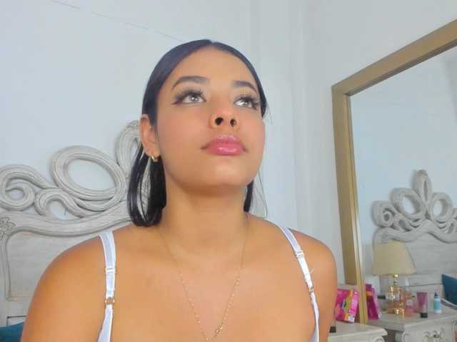 Fotogrāfijas Anthonela-Mil Do you wanna be my prince and make me have a lot of orgasms ? Squirt show at the end 1000 tks