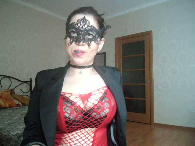 Fotogrāfijas Anti-sexs Hello, Handsome! My name is Camille) I want to dream of you every night in erotic dreams....Stay in my chat and show me how generous, passionate and hot you are....