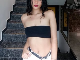Erotiska video tērzēšana AntonellaRuiiz