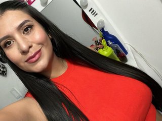 Erotiska video tērzēšana ariana-sexy-horny