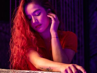 Erotiska video tērzēšana AriBaker