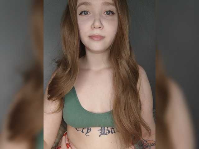 Fotogrāfijas Baby-baby_ Hi my name is Alice I'm 22 I love lovens a lot of 2 tokensyour nickname on my body 222my instagram hellokitty6zloevaluation of your member 50 tokens