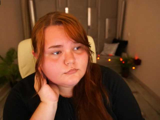 Apraides ekrānuzņēmumi AriellaFefie