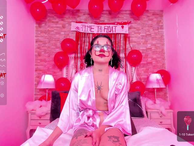 Apraides ekrānuzņēmumi ArielMoore