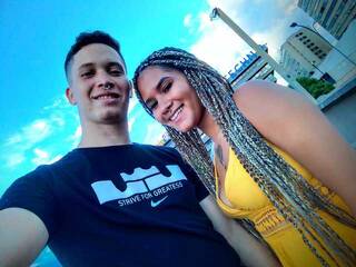 Erotiska video tērzēšana ArthurandAlix