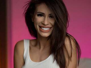 Erotiska video tērzēšana AryaLopes