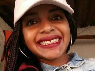 Erotiska video tērzēšana Ashley-Ebony