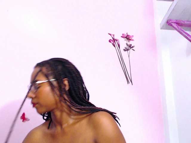 Fotogrāfijas ashleykrystel hello, give me pleasure as you want and enjoy together, #squirt #ebony #lovense