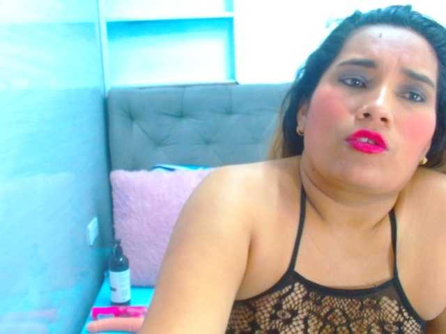 Fotogrāfijas ashlymorrins Today I want my love to be punished 10 whip 120 chips