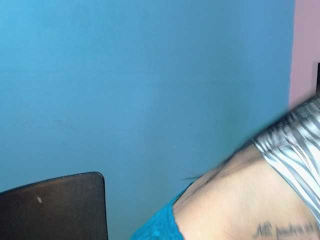 Apraides ekrānuzņēmumi avithomson21