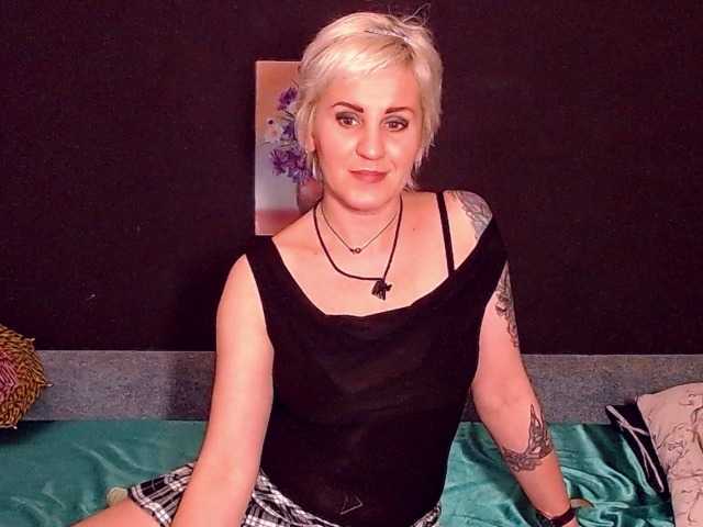 Apraides ekrānuzņēmumi Amrolla