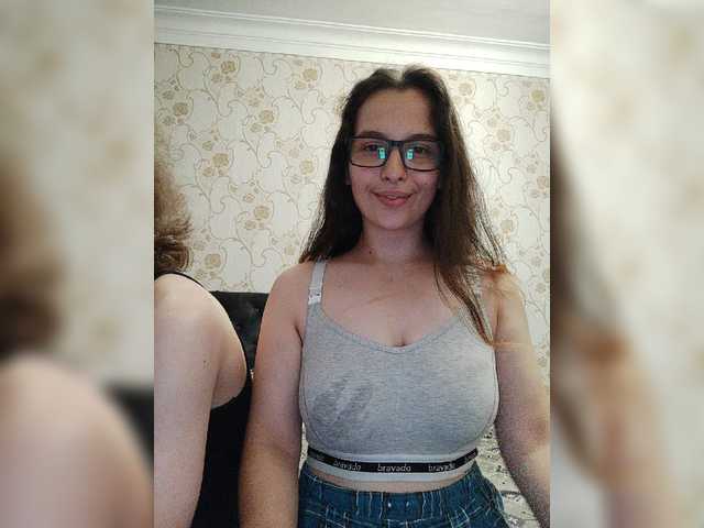 Apraides ekrānuzņēmumi Love_Crew