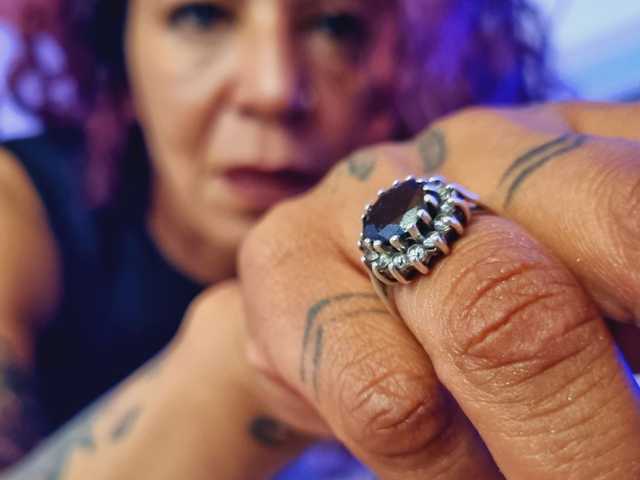 Profila foto AxxyMilf