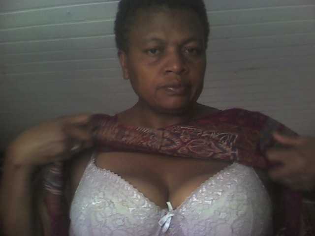 Apraides ekrānuzņēmumi Aynabrina