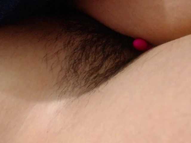 Fotogrāfijas Babe_ali GOAL = HOT SQUIRT @sofar @total WHEEL OF FORTUNE 40 TOKENS xxx #hairy #bush #big #natural #pussy #smalltits #bigass #cute #sexy #riden #cum #deep