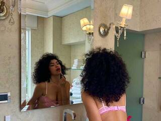 Erotiska video tērzēšana babydripp