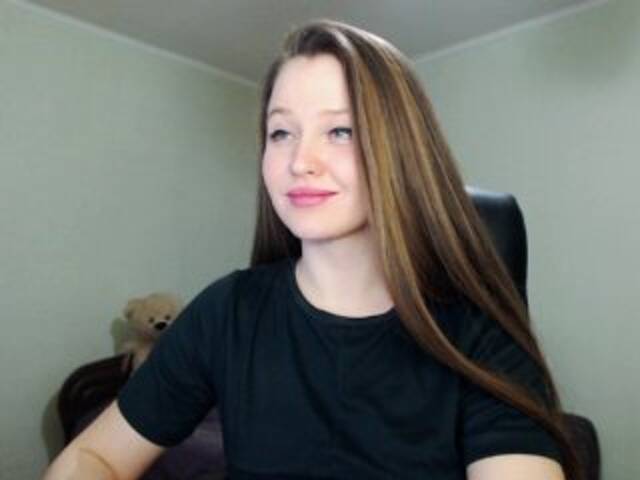 Apraides ekrānuzņēmumi _YoungGirl_