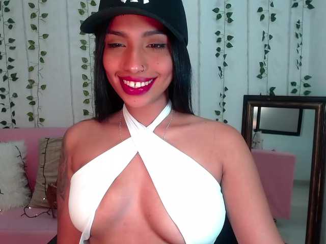 Fotogrāfijas Barbiedeluca I want to fill your whole face with my sweet juicy squirt ♥ 444 ♥ Goal: Plug Anal