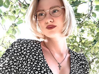 Erotiska video tērzēšana BEAUTIFUL-HALO