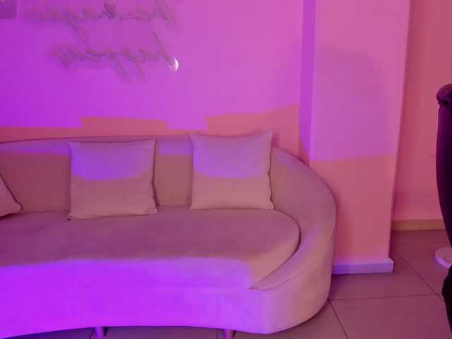 Apraides ekrānuzņēmumi BeccaRoberts