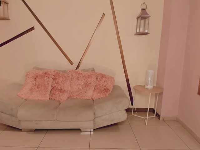 Apraides ekrānuzņēmumi BellePearson