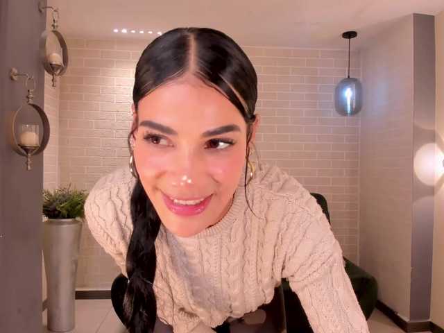 Apraides ekrānuzņēmumi BellePearson