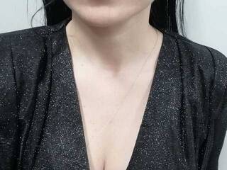 Erotiska video tērzēšana Ellainclothes