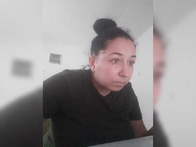 Apraides ekrānuzņēmumi BetyLicious89