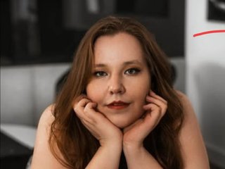 Erotiska video tērzēšana BigButtBetty