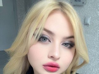 Erotiska video tērzēšana BlondeBond