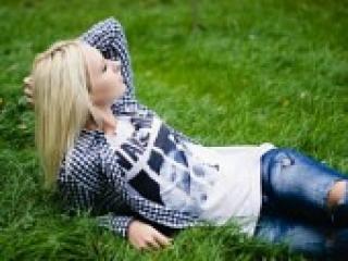 Erotiska video tērzēšana blondibarbi