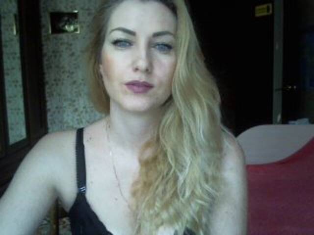 Apraides ekrānuzņēmumi blondyle