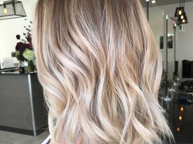 Profila foto blondymee