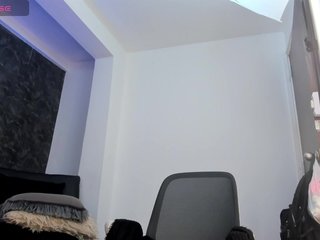 Erotiska video tērzēšana BeshaMoore